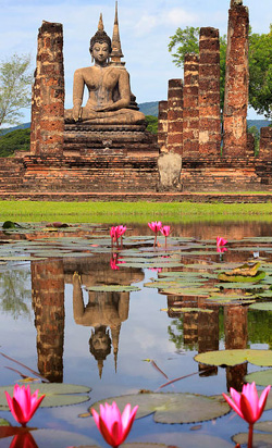 ancient temple sukhothai thailand